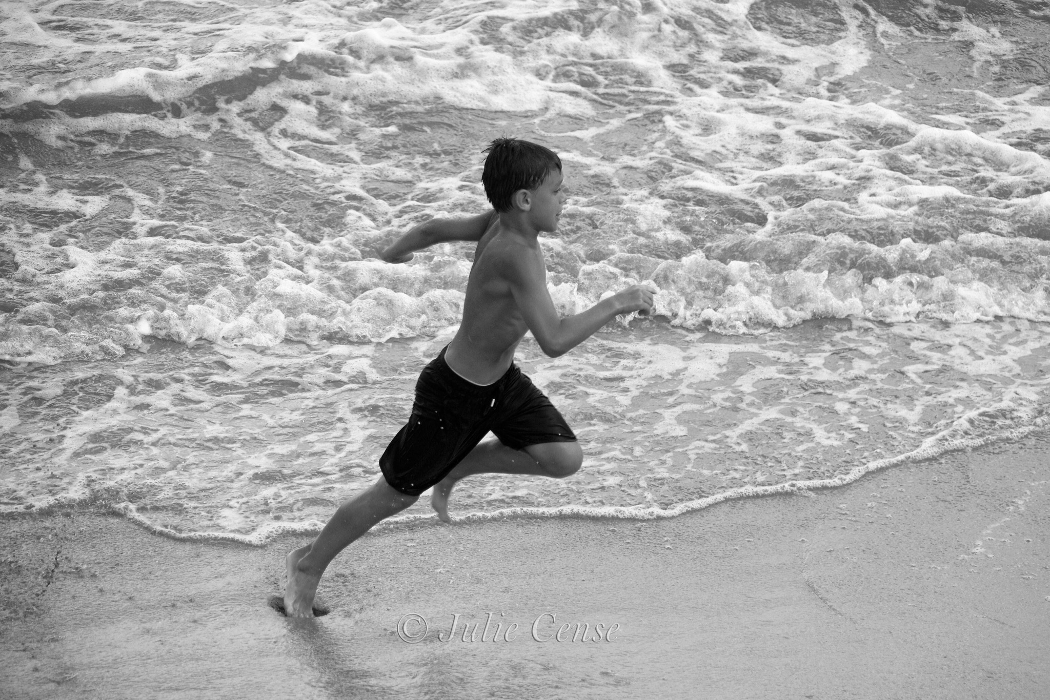 Enfant au bord de l’eau